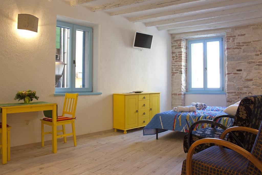 Studios Barbaro Rovinj Rom bilde